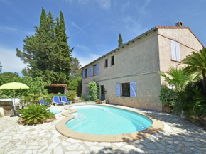 Peaceful Villa in Fr jus with Swimming Pool